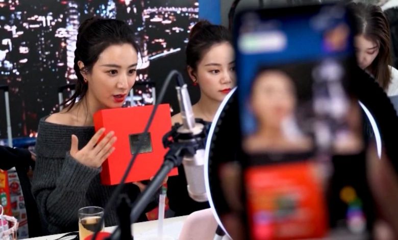 Chinese 'live-streaming queen' Viya hit with huge tax evasion penalty
