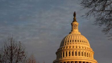 The U.S. Senate on Wednesday will kick off a pair of votes on an election reform bill that faces dim prospects against a united front of Republican opposition.