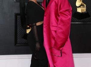 Apr 3, 2022; Las Vegas, NV, USA; Kourtney Kardashian and Travis Barker arrive at the 64th Annual Grammy Awards at the MGM Grand Garden Arena in Las Vegas.. Mandatory Credit: Dan MacMedan-USA TODAY ORG XMIT: USAT-486348 ORIG FILE ID:  20220403_ajw_ft2_058.JPG